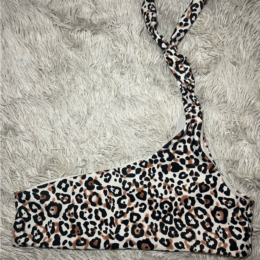 Shein cheetah print swim suit top